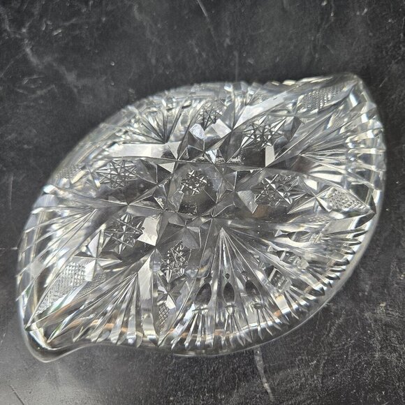 Clear Cut Glass Crystal Candy Dish/Trinket Dish Vintage Collectible - Picture 10 of 12